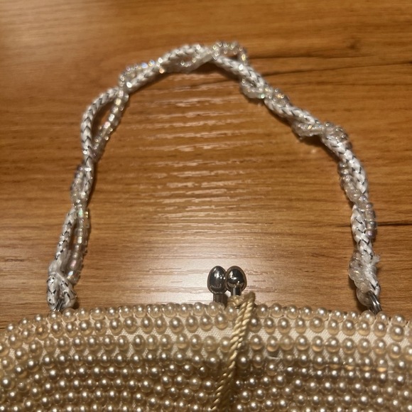 Vintage Cream Beaded Purse Off White Bridal Evening Handbag With Kisslock Clasp - Picture 4 of 7